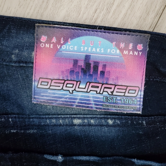 Dsquared Jean shorts - Picture 6 of 7